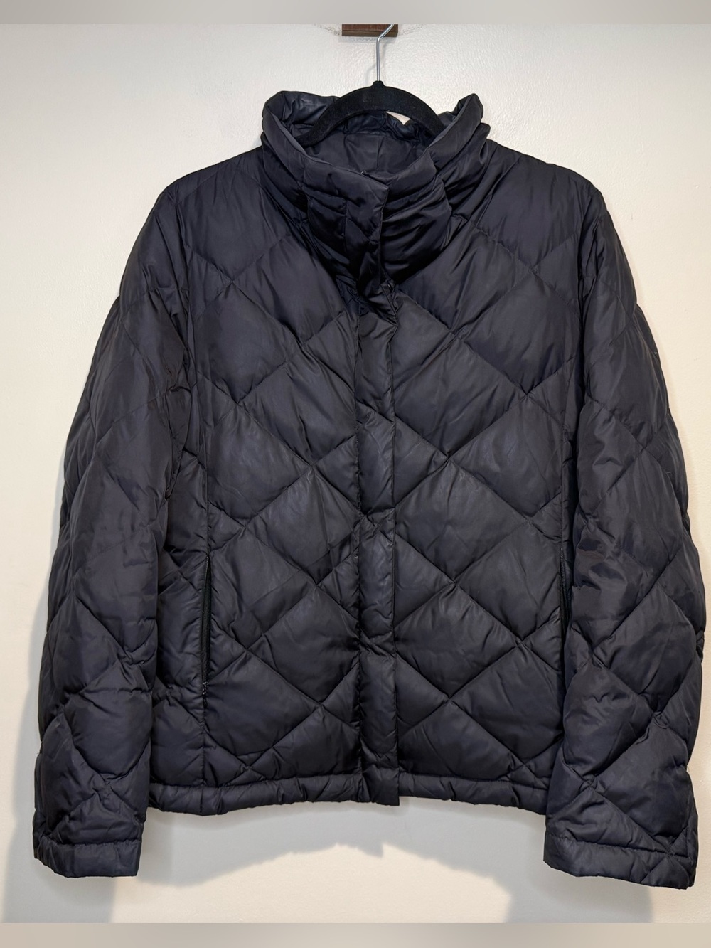 Eileen Fisher Diamond-Quilted goose Down puffer Jacket size medium - Picture 5 of 7